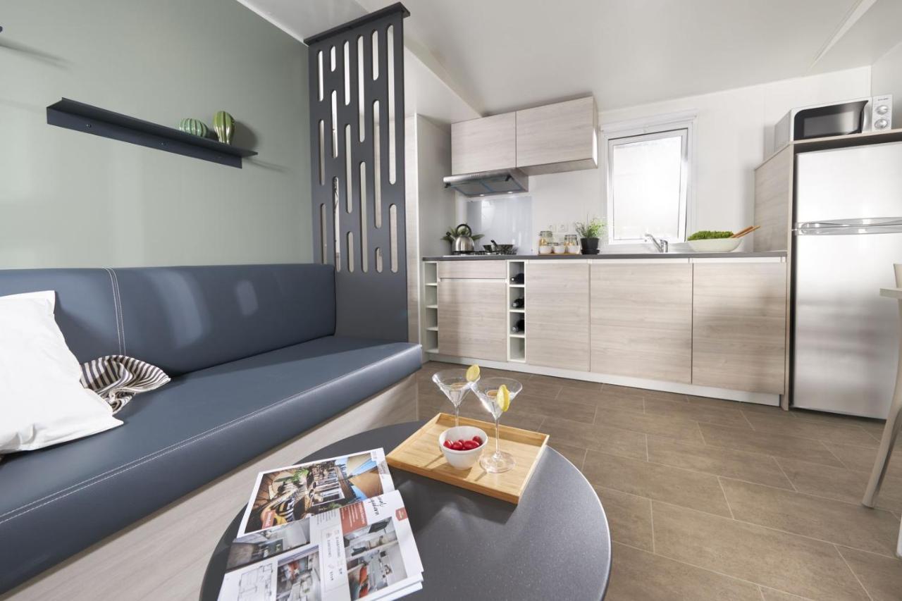 Hotel Les Chapelains Saillans  Zewnętrze zdjęcie